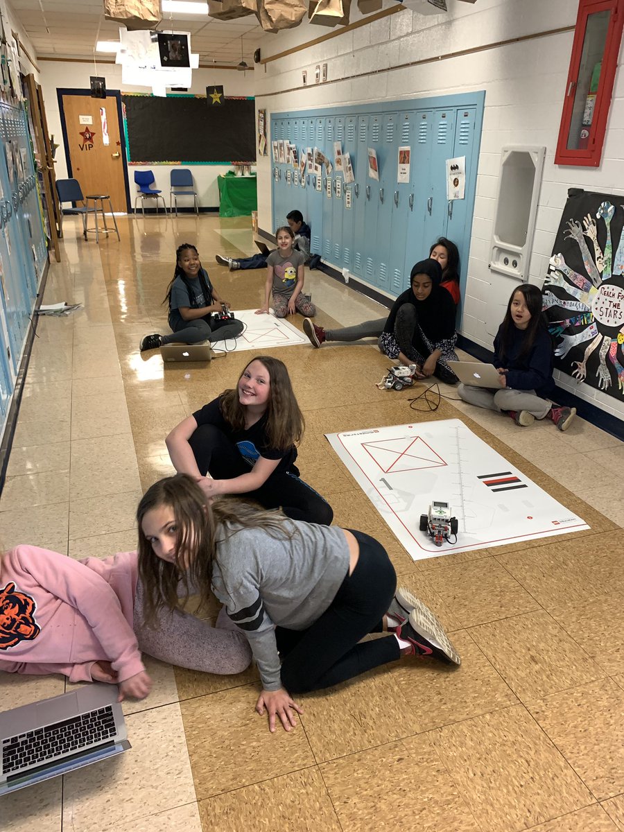 Room 415 has taken over the hallway for their robot unit!  #Madison44 #WeAre44