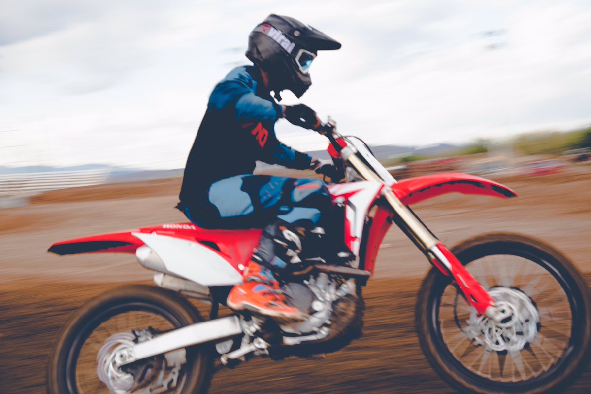 photosby_LT's tweet image. Wednesday nights.