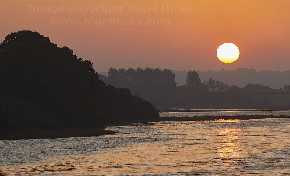 NigelHicksPhoto's tweet photo. A beautiful place, a beautiful time of year: Sunrise over the estuary of the #Lynher River in southeast #Cornwall, seen from St Germans harbour. An image from my latest book Beautiful Cornwall. #Cornwallhour #landscapephotography #travelphotography #sunrise #visitcornwall https://t.co/o5Qj4whFGh