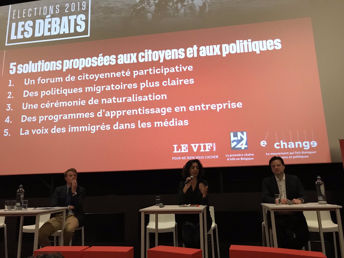 MVisart's tweet photo. Débat @echange_BE Le Vif sur la migration à Charleroi. Des pistes de solutions. https://t.co/iD7d32MNBo