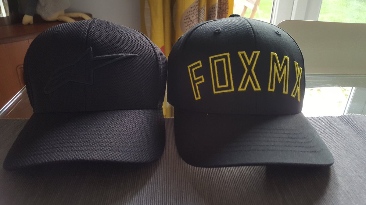New <a href="/alpinestars/">alpinestars</a> <a href="/foxracing/">Fox Racing</a> caps arrived today from <a href="/fsxtreme/">FreestyleXtreme.com</a> 👍👍 now just waiting for my @JimmyT23Racing t-shirts to arrive!!👍😁
