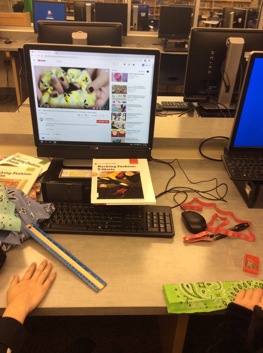 SMS_Library's tweet photo. 1/2
@SMS_Wolverines Makerspace Fun! #SewingMachine #JanomeFun #SMSLibMakerspace in the computer lab
π Books and YouTube How To Videos videos! #HackingFashion #WolverinesRead #HaysLib #MakerGonnaMake https://t.co/phx1hqAh3N