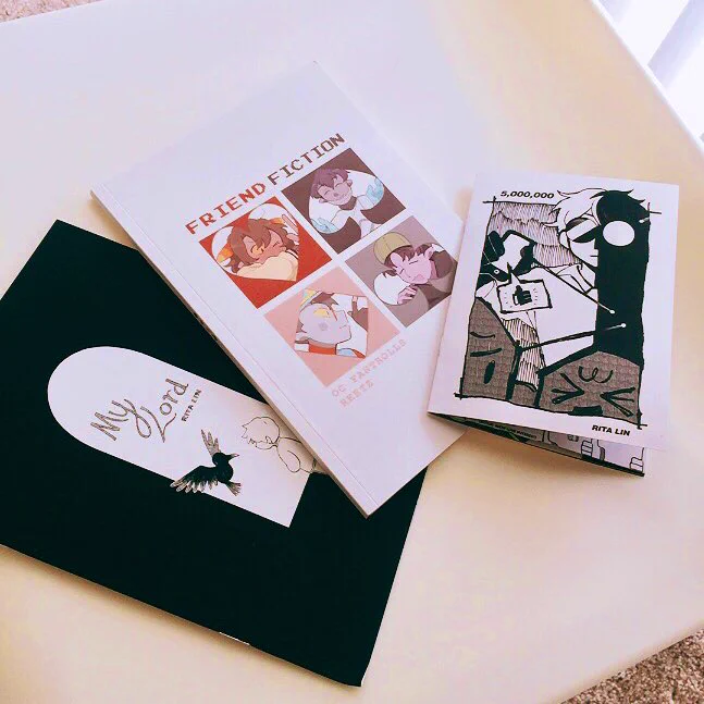 hello!!! i'll be at Vancaf this weekend at table O8 w/ two small original comics and my 60+pg fantroll oc comic ^^ if you're in the area stop by and say hi! 