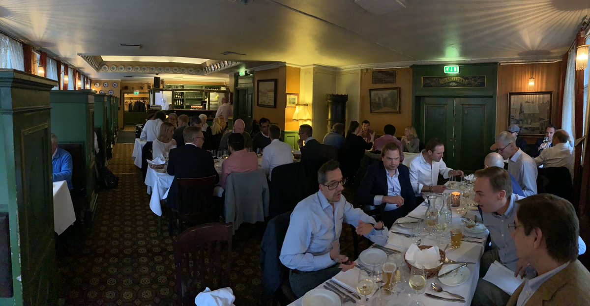 FranPoolIntl's tweet photo. You got to work hard and play hard. After working hard all day, the attendees of the Global Franchise Forum get to enjoy a Norwegian 5 course meal. #FranPoolIntl https://t.co/tR2fyzykHU
