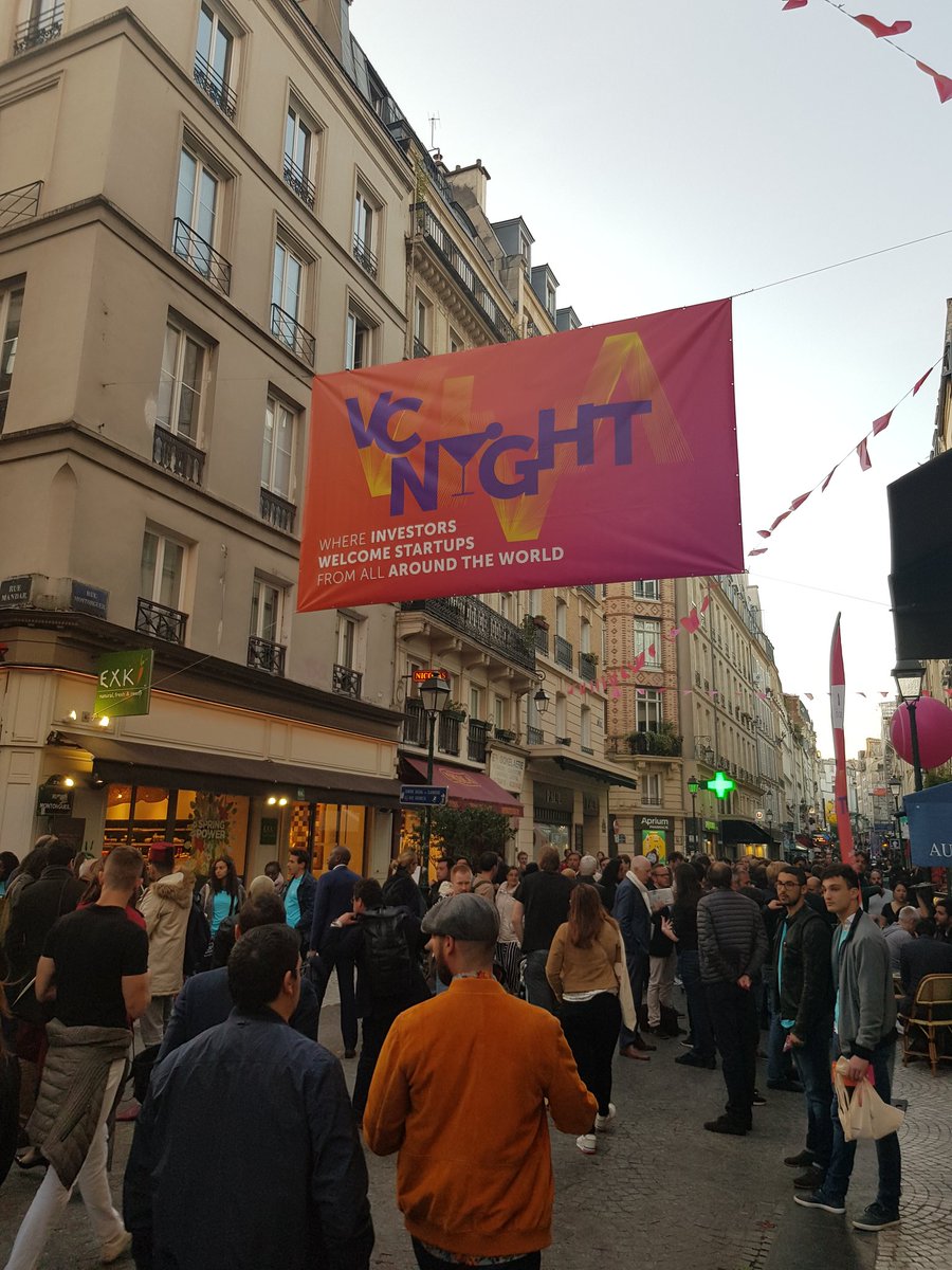maury_benoit's tweet photo. C'est parti pour #VivaTech2019 avec la #vcnight comme amuse bouche !! https://t.co/0Z1mLB0uEs