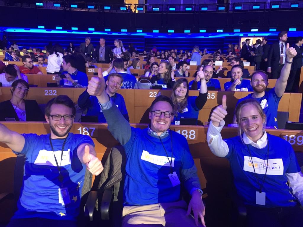 Supporters coming out strong for EPP Lead Candidate <a href="/ManfredWeber/">Manfred Weber</a> at tonight’s #EurovisionDebate! #ThePowerOfWE #StrongerTogether