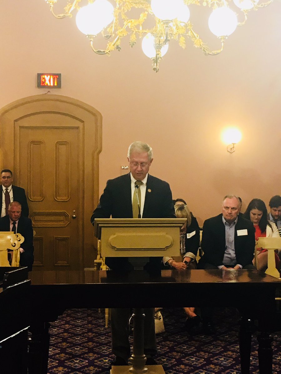 StateRepArndt's tweet photo. Yesterday, I was glad to offer sponsor testimony on HB 211, legislation that would provide a more streamlined path for marina owners to deal with abandoned boats left on their properties. For more info on this bill, feel free to reach out to my office at 614-644-6011 https://t.co/nAop5dBQsE