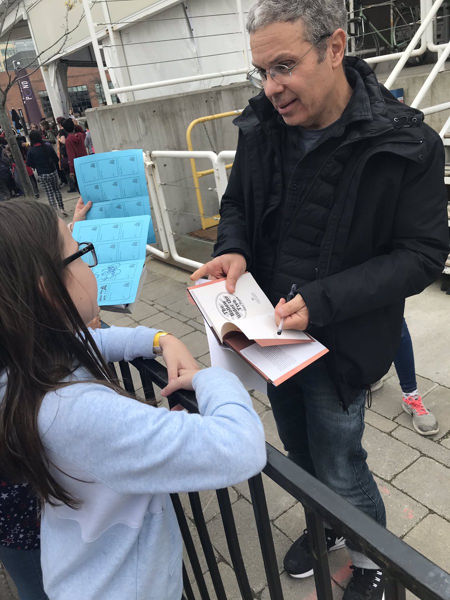 mskwats's tweet photo. What an amazing day at the @ForestofReading #FestivalOfTrees 🎉 Annabella was so excited to meet #careyfagan author of Hollow Under The Tree! Meanwhile I was thrilled to cheer on #elizabethmacleod author of #meetvioladesmond winning this years Silver Birch medal! #canadianauthors https://t.co/eu4Xyr41qr