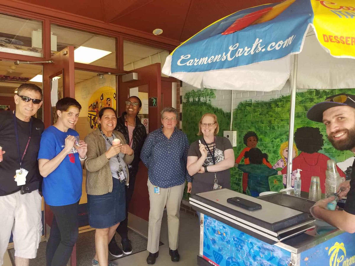 CSLCPrincipal's tweet image. The parents brought this very special treat to the staff members of our school. Thank you!