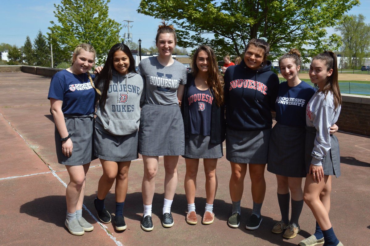 CPRamblers's tweet photo. A very special thank you to the Villa PTA for celebrating our seniors today and throughout our year.  As part of today’s celebration, students wore t-shirts from their selected colleges. #Villa https://t.co/iY6bMXDBzd