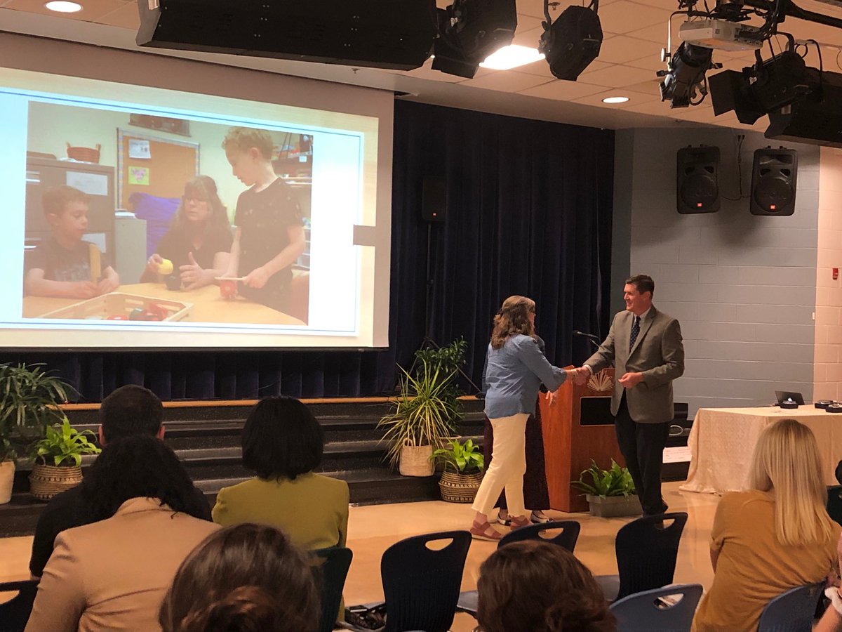 Rachel Hamberger tweet media