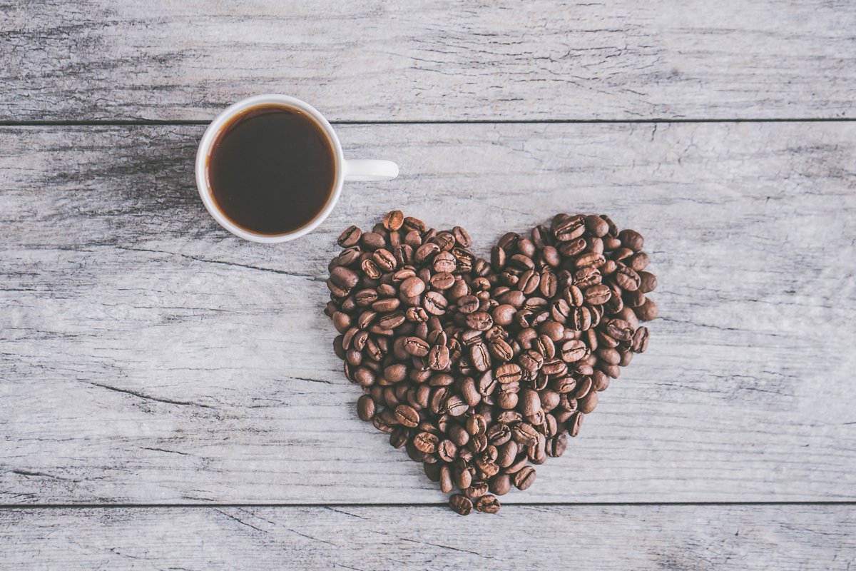 aerolatteHQ's tweet photo. Feeling extra #lucky? 'Like' us on #Facebook for more monthly competitions and chances to #WIN some #caffeinetastic prizes!! #Giveaway https://t.co/vsWp1QgqyL