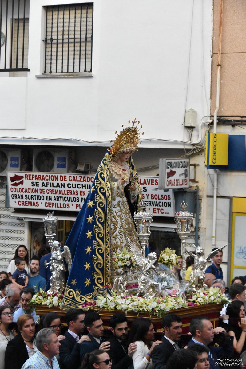 [Galería] #CoronacionÁngeles
 Rosario Vespertino de Nuestra Señora de los Ángeles.
@Hdadlosnegros

josecarlosfotografiass.blogspot.com/2019/05/rosari…