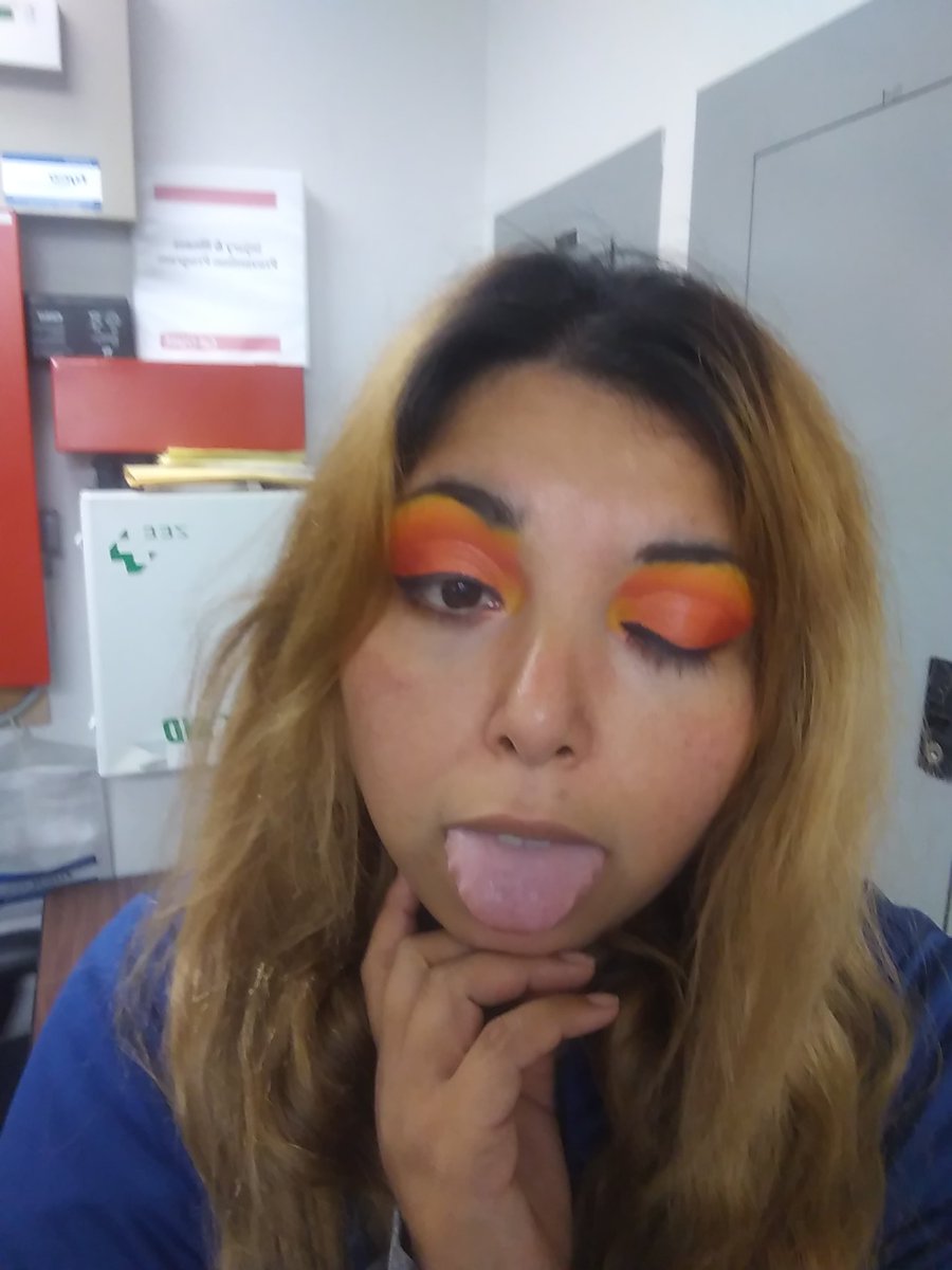 Piratekisa's tweet photo. @septemberroseco Slush:  tigers blood, orange soda, banana and tropical fruit
@LauraMercier :  primer radiance
@rimmellondonuk :  concealer
@ColourPopCo #colorpopPr
@lennonlashesofficial @moongirlashes
@norvina1 #TheList #lennonlashespr
#ABHPRsearch https://t.co/Pbibc8woRU