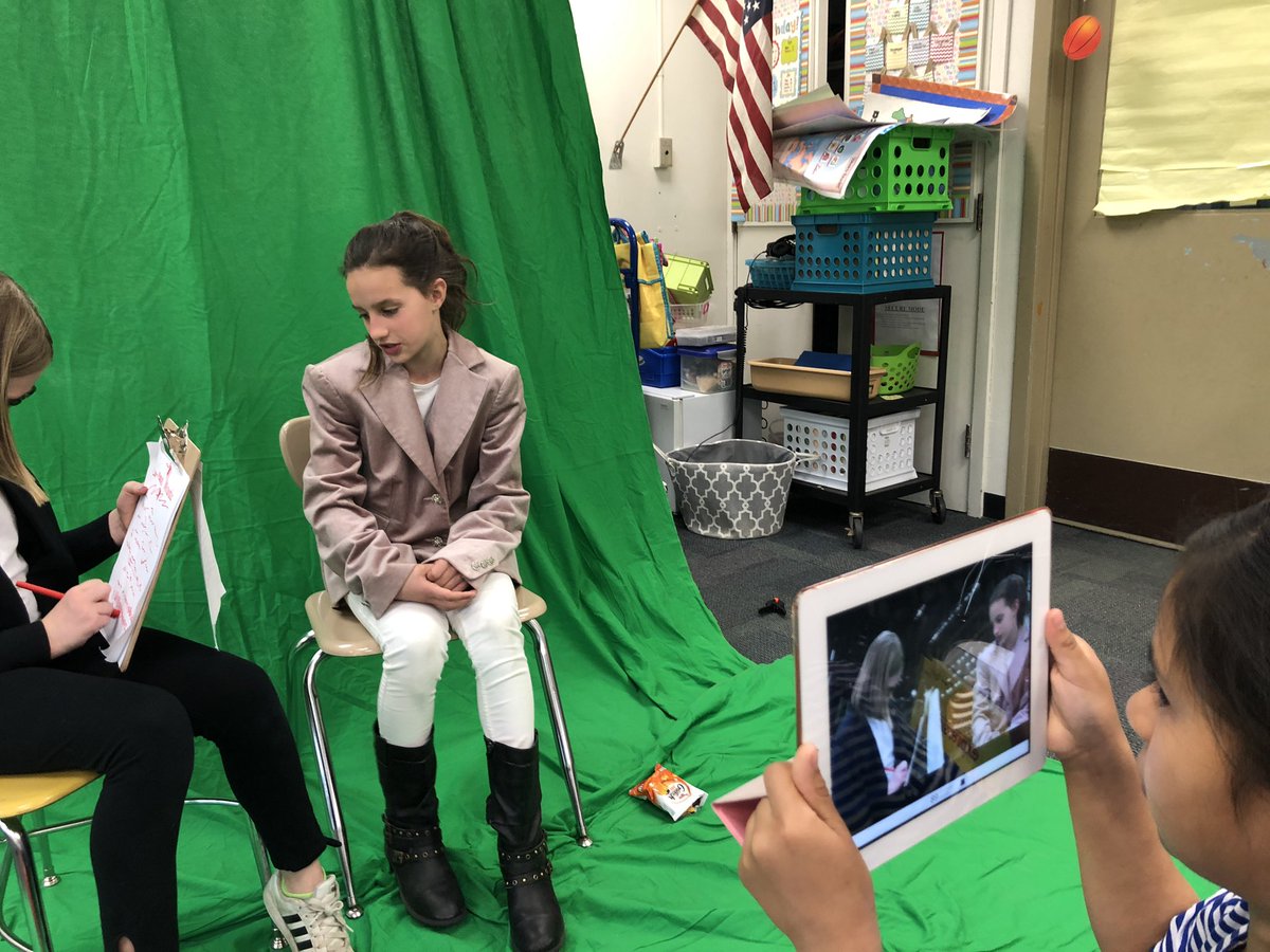 AnnieMeinberg's tweet photo. Green Screen action began today! @DoInkTweets #AddamsLearners #5thGradeExplorers https://t.co/o0LdSCQ9pQ