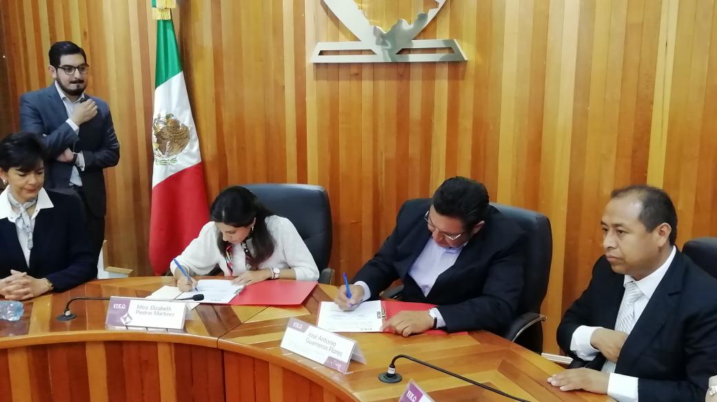 Formalizan <a href="/ITETLAX/">ITE</a>
Y <a href="/UpetTlaxcala/">UPET Tlaxcala</a> convenio de colaboración

Realizarán curso denominado "Periodismo con perspectiva de Género, igualdad y diversidad" 

facebook.com/10643978985866…