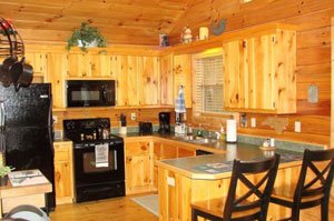 KozyCabin's tweet photo. Its time to plan a family #Summer vacation!
Reserve @KozyCabin a real #LogCabin in the mountains of #MurphyNC
Book a trip to Kozy Cabin Retreat: https://t.co/XMr27Yge4S
#SummerVacation at Kozy Cabin only $600/week https://t.co/KFKyWUib5t