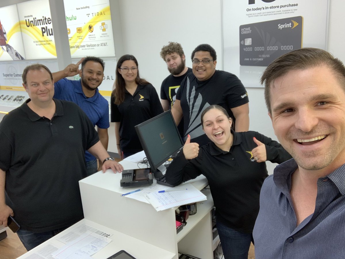 Excited to be in <a href="/SierraVistaAZ/">City of Sierra Vista</a> for our brand new #Sprint location!!!  The team here is AMAZING!  They are ready to give you the best VALUE and EXPERIENCE in wireless!! Come check us out!