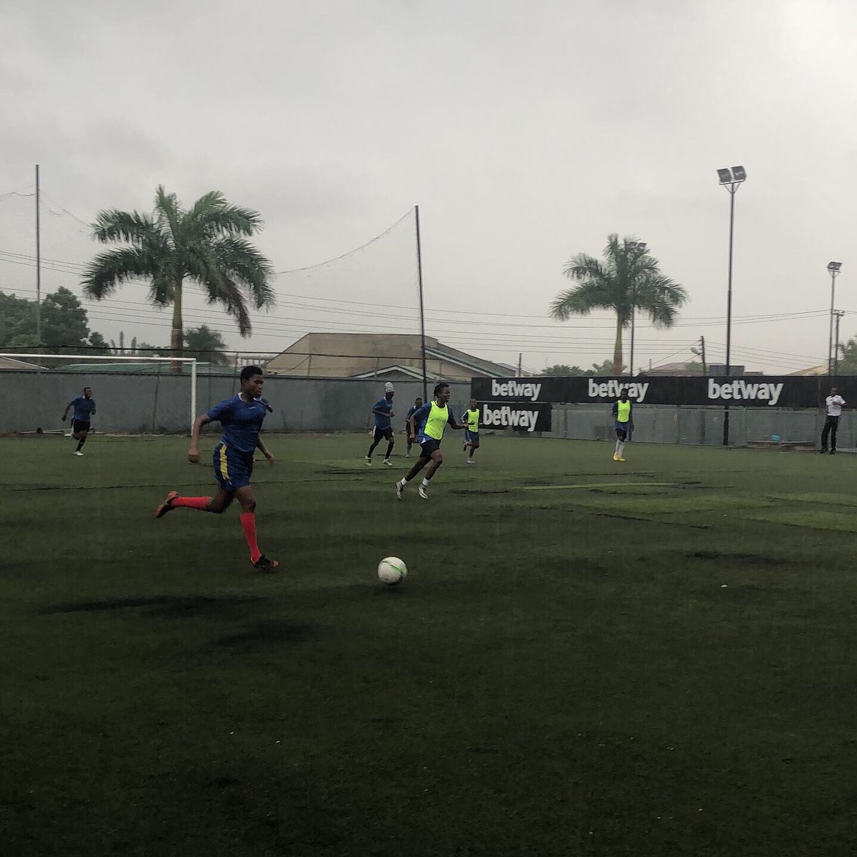 RidgeCityFC's tweet photo. Rain βοΈ or shine βοΈ , weβre right here! ππΏπͺπΏβ½οΈ #RCFCW #LizzySportsComplex #WeDontPlay https://t.co/GM4CfxINnL