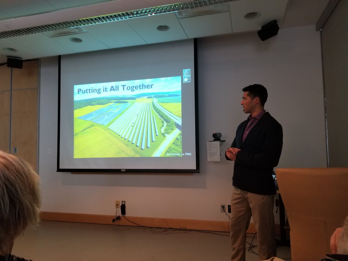 PatriceECCC's tweet image. Great prensentation today on #GlobalAssessment #IPBES7 by @KaiChanUBC discussing the report outcomes and his experience as a coordinating lead author with Environnment Canada #ECCCsci staff.
