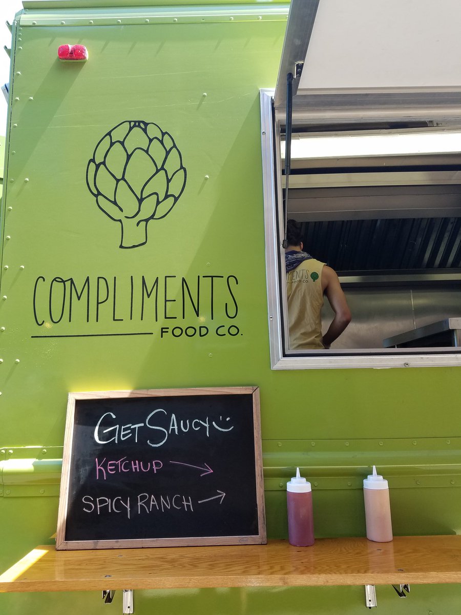 UnicornPark's tweet photo. Tomorrow we are welcoming @complimentsfood for #FoodTruckThursday! Stop by 400 UP Parking lot between 11:30am-1:30pm #workperks #upgrade #lunch https://t.co/vkSG2k0ABh