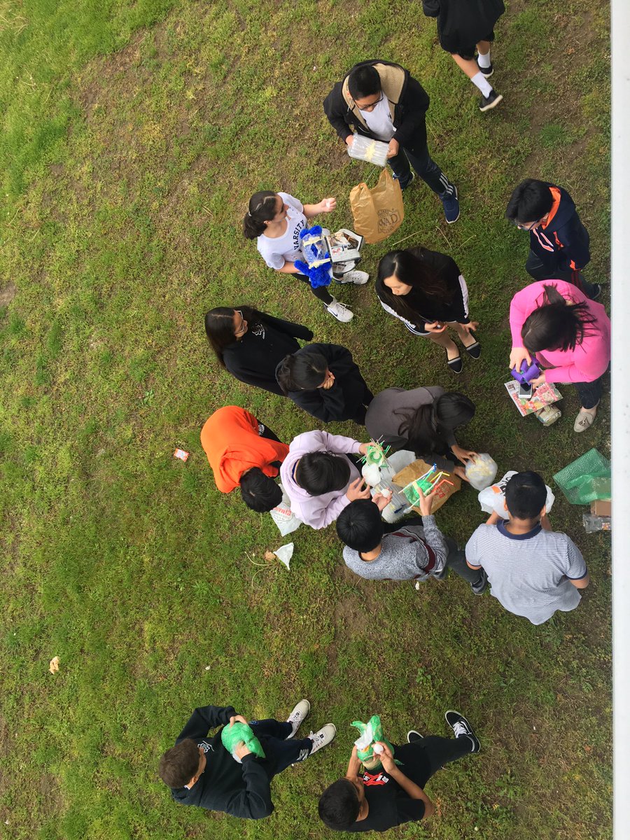 CBockTeach's tweet photo. It’s been a busy week in room 212... #CompetitiveScience worked on and tested their devices for the “Egg Drop Challenge” and #Science7 tested their reaction times @jerichoms @_ChadGleason @CummingsJericho https://t.co/KzaOszIrAK