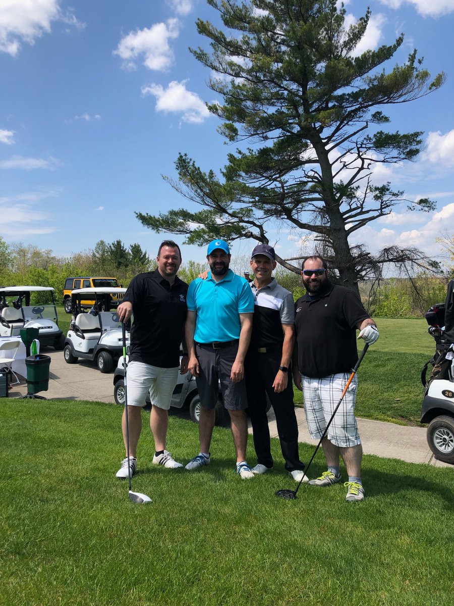 TimsCamps's tweet photo. Thank you to the golfers, generous sponsors &amp; amazing volunteers for your support at the 27th Annual London Golf Tournament presented by @DeluxePayroll at The Oaks Golf Club. Your support today is helping kids from disadvantaged circumstances change their stories #grateful! ⛳️✨ https://t.co/2dQgZ2B4QS