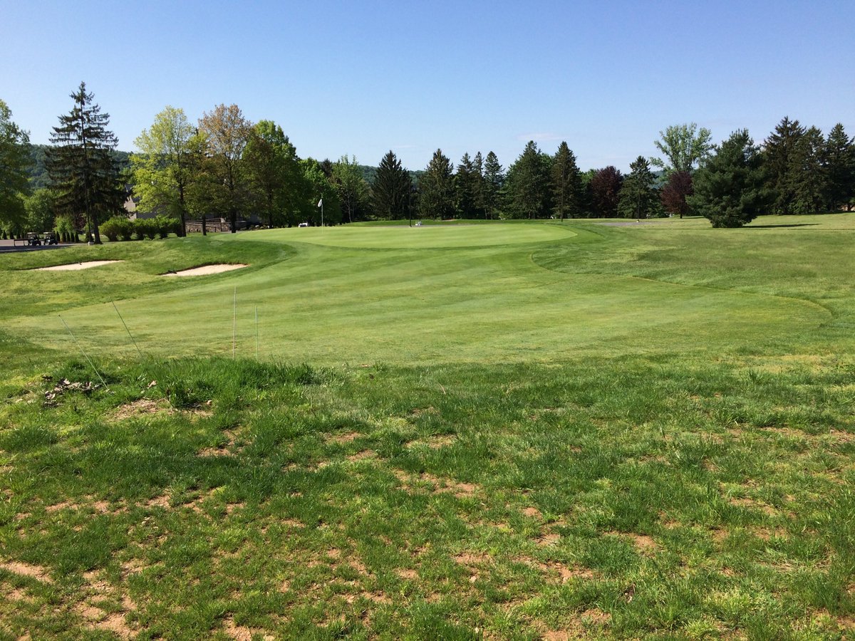 posty79316141's tweet photo. DLO cut left to right patterns today clockwise cleanup. https://t.co/d2GLAZkzSz