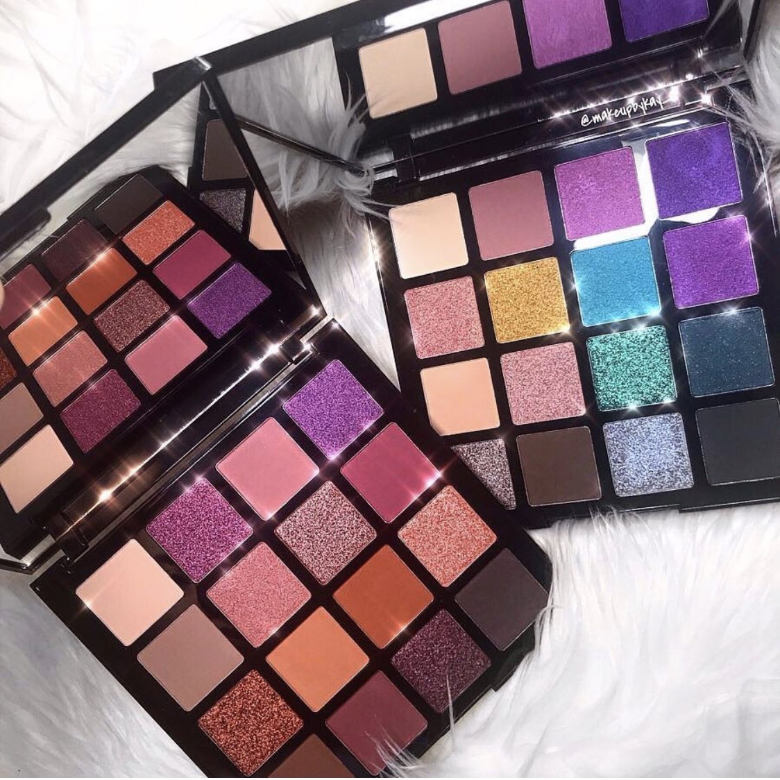 I’m back!These  @lagirlusa haute heat palettes are STUNNING. And even better they’re only $18.Have you EVER seen pigment like this available in the drugstore because I’m floored