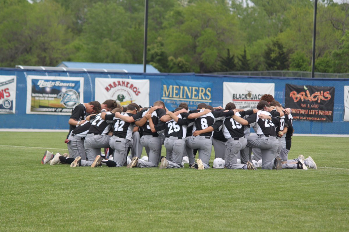 @WillardTigersBB Thankful for this opportunity to watch this group of boys play one more day. #ProudtobeaTiger #flyhigh4 #bringithome