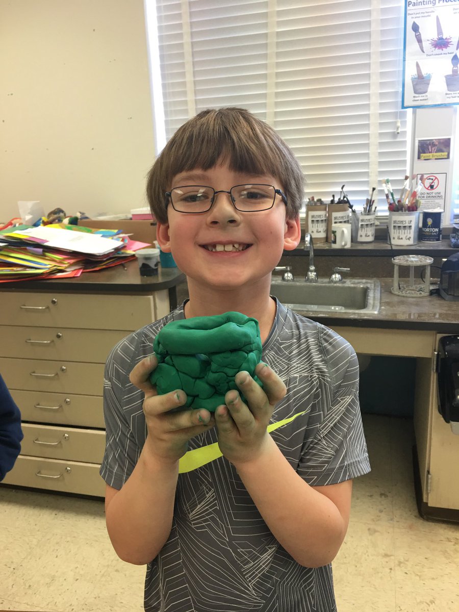 Third grade artists practice clay coil pot building skills! I’m so impressed by their creativity! 🎨😍