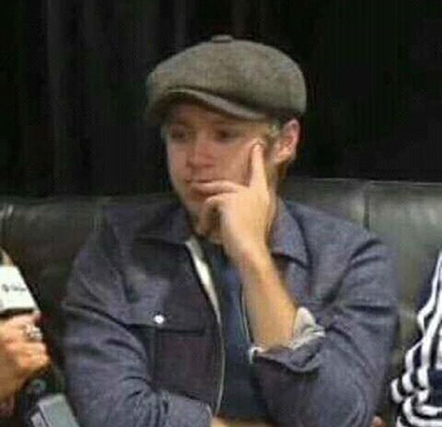 mia_sorkin's tweet image. i can’t stop crying everytime a pseudocode question comes up in this practice paper, am i okay? #OCRCompSci