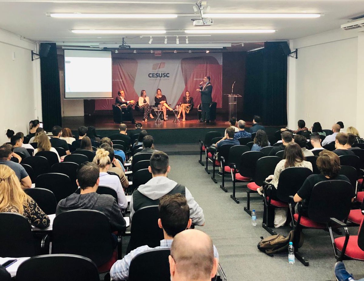 PGE_SC's tweet image. 😀 "Enquanto o promotor de Justiça, por exemplo, cobra da administração pública que faça a coisa certa, o procurador do Estado pode garantir que a coisa certa seja feita desde o início", ressaltou Leite Junior. 

#DIREITO #PGESC #GOVSC #SC