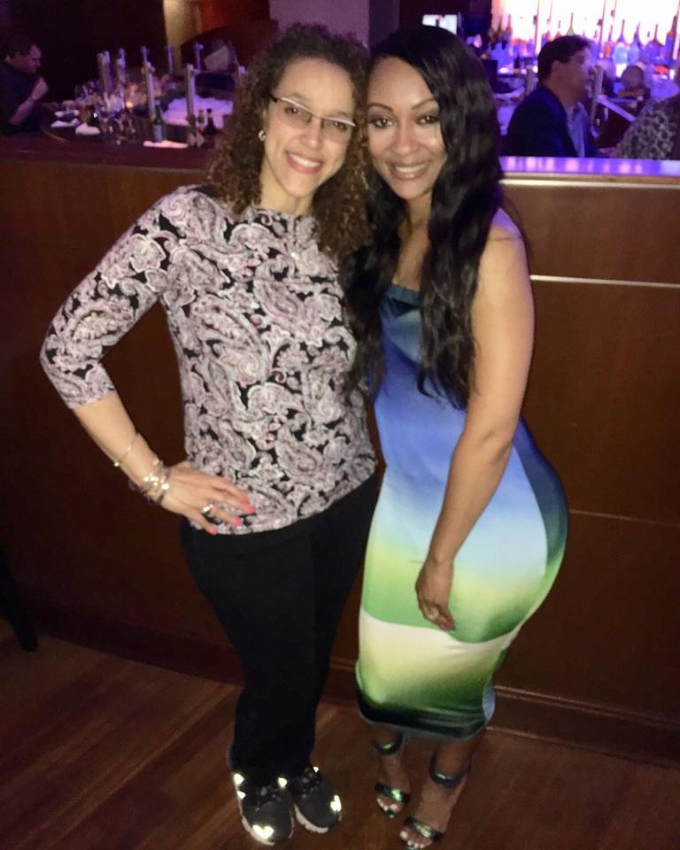 PorshaPBH's tweet photo. Dinner with so many influential #radio and #recordlabel execs.. pleasure meeting this one Kathi Moore VP Urban Promotions eOne Music Group #BlackGirlMagic #ThePBHShow coming back..stay tuned😎 https://t.co/5TBOv9NOko