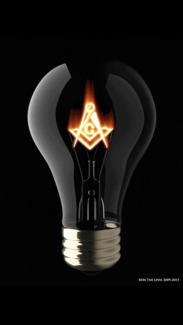 masoneria_GLE's tweet photo. El camino de la "verdadera iniciación" es un camino de escalada en el que la bondad, el bien, la luz, te pone a prueba. La iniciación es una transmisión de luz, una emersión que va a provocar sacudidas. Los egos surgen, se acentúan las pasiones dominantes al contacto con la luz. https://t.co/t697SqbSvA