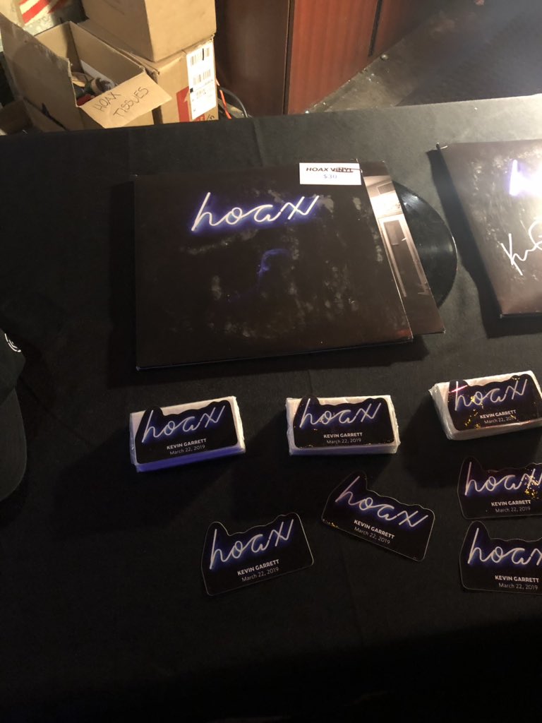 oscserna's tweet image. Sup @KevinOGarrett ? On a work trip and I happen to catch you here @LarimerLounge tonight. #hoax this is going to be fun!