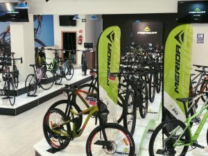 KaracolSport's tweet photo. Merida Factory Test Center by Karacol. https://t.co/9cGVMebnSw https://t.co/LXxJw99ExQ