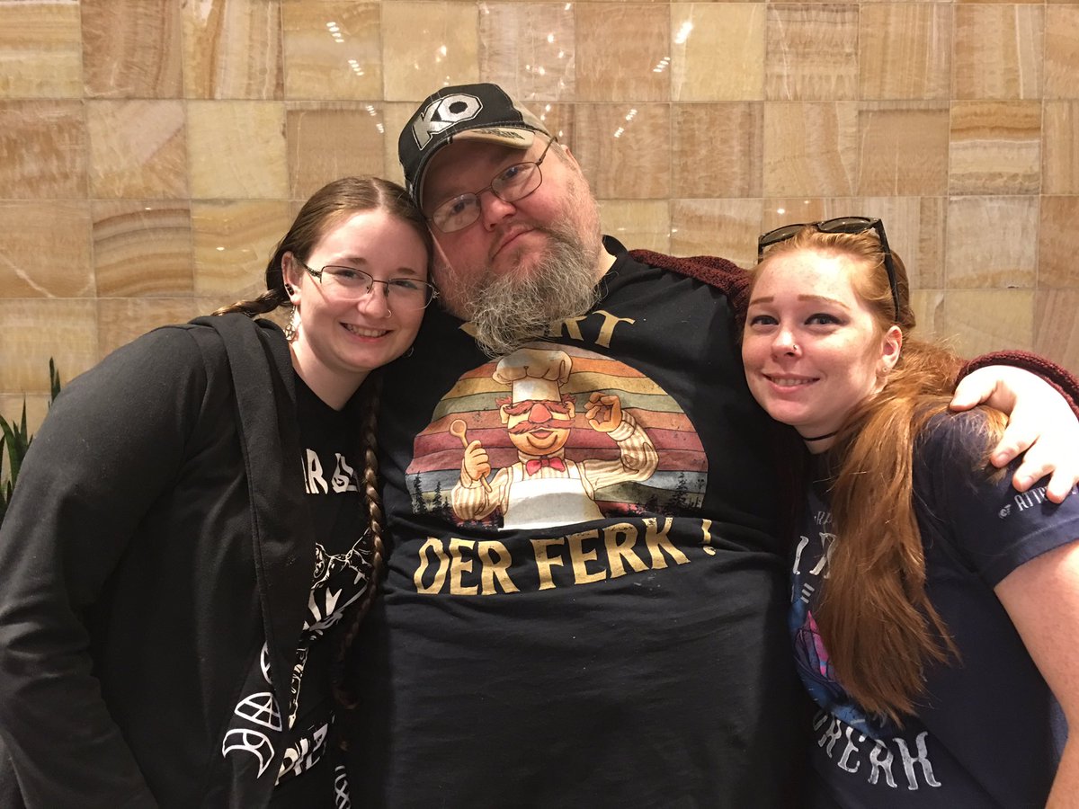 BobTGoldfish's tweet photo. Don’t talk to me or my Daughters ever again. #RPGLB2019 @Onlyhoperemains @Floam_Loller https://t.co/CVlmHD1x4I