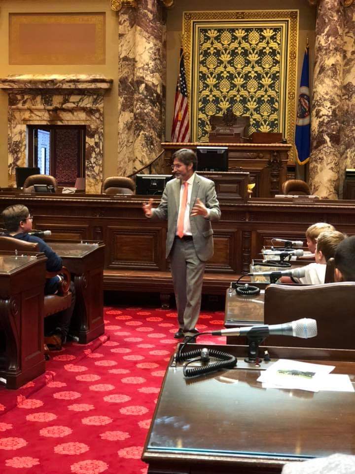 Jordanj6thgrade's tweet photo. 6th grade trip today-Senator Eken took extra time today to show us the Senate! So cool for these kids for get an up close look at this room! Representative Paul Marquardt hung out for a while too! @ABCactivities https://t.co/xezU2a1rIt