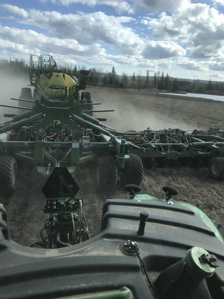 Thank <a href="/PrairieCoasteqp/">PrairieCoast equipment</a> and <a href="/JohnDeere/">John Deere USA</a> for the 1895 demo. I’m quite impressed with disc drills and their productivity. I’m a fan of the 1870 but quite interested in the future seeding tech. N500C drill with a proper fert delivery and a c850 tow between?...