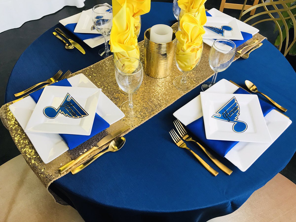 WeinhardtParty's tweet photo. We might be a little excited for game 3! Let’s Go Blues!! @StLouisBlues @laurabranigan #stlblues #stl #lgb #weinhardt #stlsmallbusiness #stllove #stlouis #playgloria #gloria https://t.co/bmav77lvx2