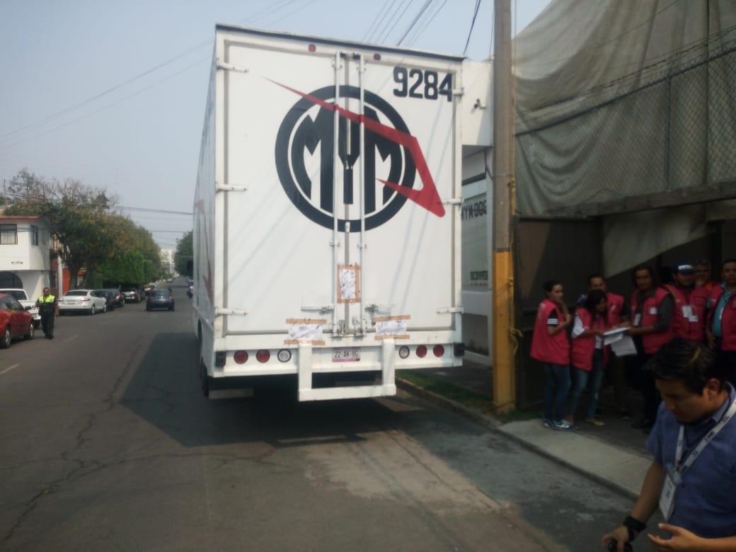 INE_PUEBLA's tweet photo. A partir de este día arriba a Puebla documentación y paquetes electorales que se utilizarán el #2DeJunio en la #ElecciónPuebla2019 #ÁbreleLaPuertaAlCAE #12Distrito #Puebla https://t.co/IZmpeyvimY