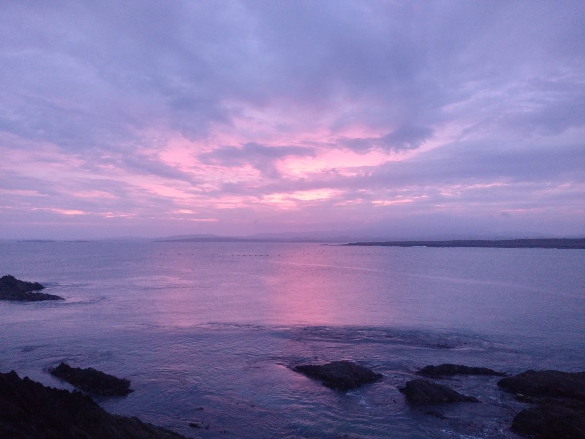 Heir Island tweet media