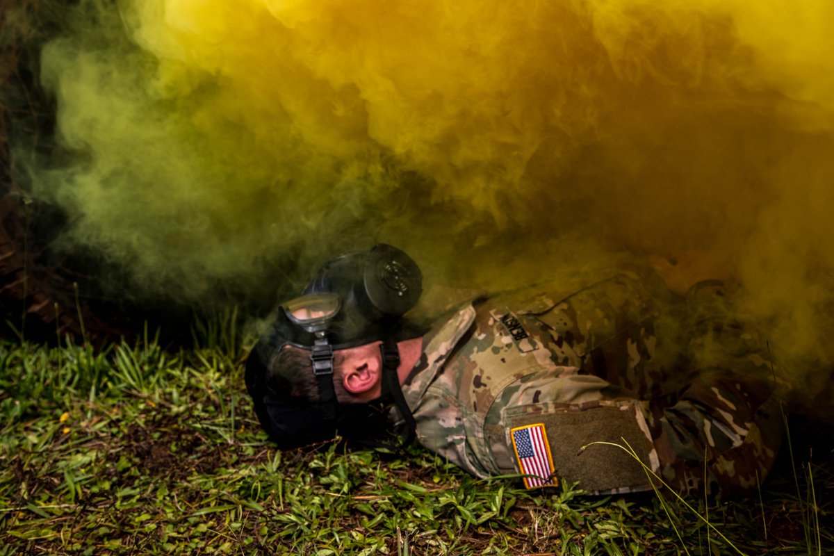 1st_Corps's tweet image. .@25ID Soldiers test their knowledge of Chemical, Biological, Radiological and Nuclear (CBRN) operations at the 25th ID NCO and Soldier of the Year competition CBRN lane ran by #LightningSupport CBRN specialists.
Best of Luck to all of our competitors!