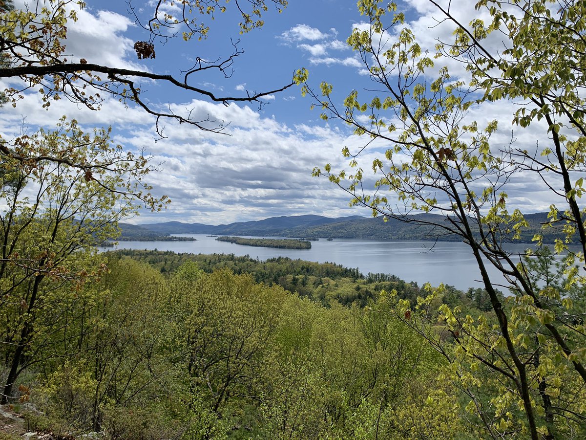 TheBarePair's tweet photo. Check this out, our first day out hiking the Adirondacks. Check the Jeep looking good in the woods, and the reappearance of the adventure hat! #ADK #Adirondacks #Jeep #AdventureHat #LakeGeorge #Beard #RayBan https://t.co/Hr6WtRxFuP