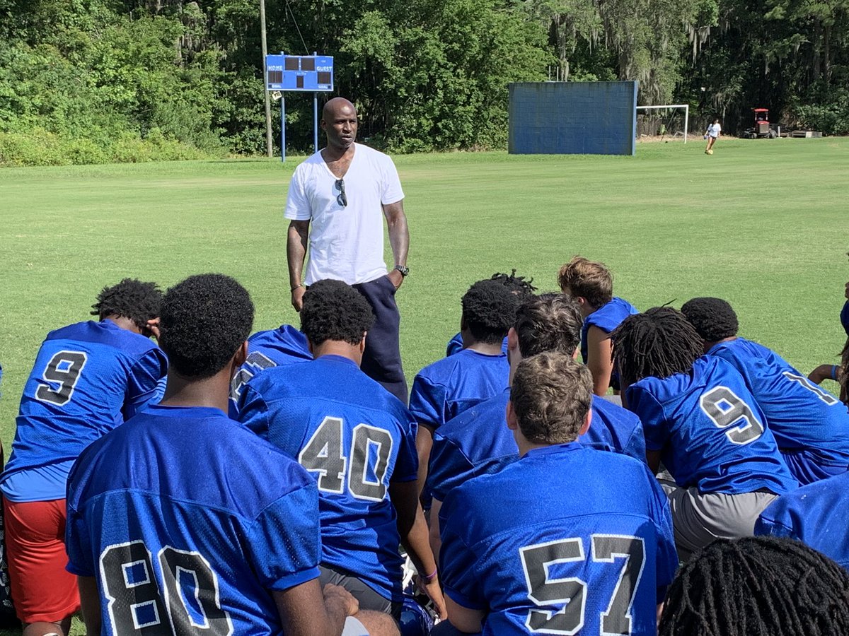 PK great Robert Baker came to practice today and talked to the kids. If you know his story, then you will understand the message. “Discipline, grades, fast money is a lie”