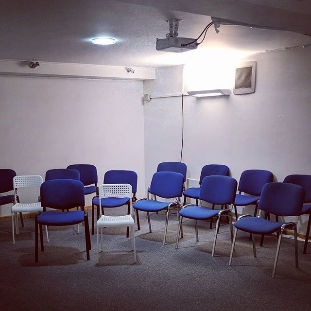 The calm after the storm.
Had a great two sessions at @inspireactorsstudio watching back scenes we shot in April. Some mega talent here.

#acting #screenactingclass
