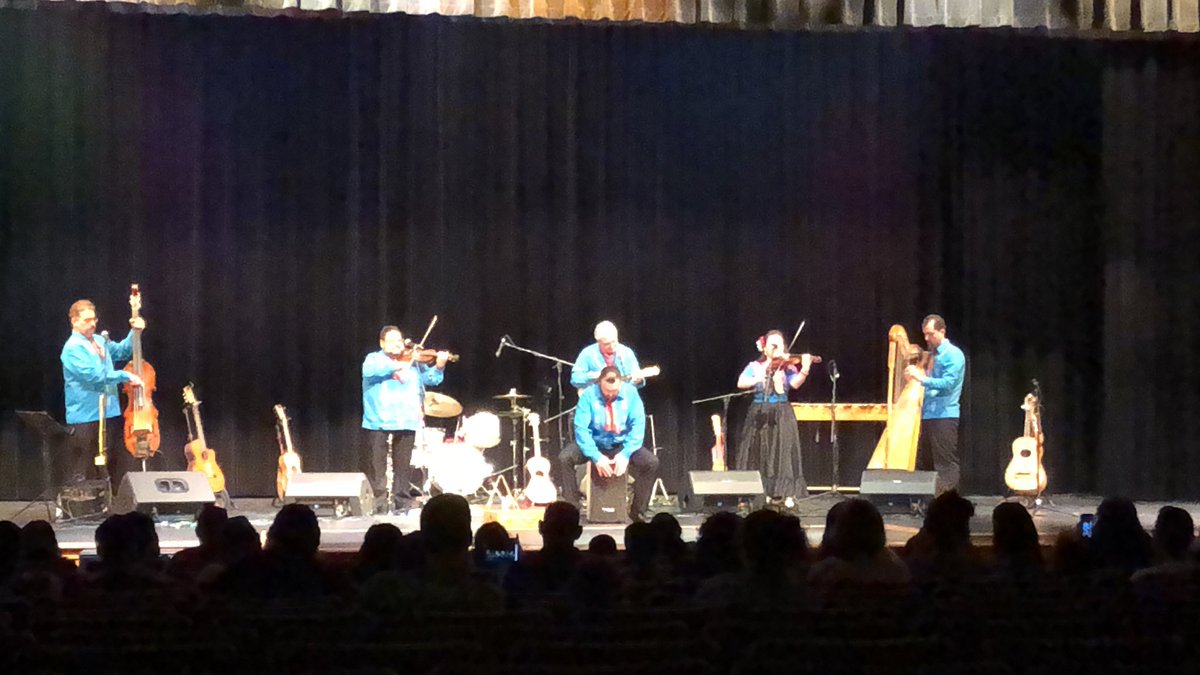 thoms_bill's tweet photo. Enjoying the wonderful sounds of Sones de Mexico! So glad so many of our WD7 families were able to attend! @wdsd_7 https://t.co/I4IblzkOB4