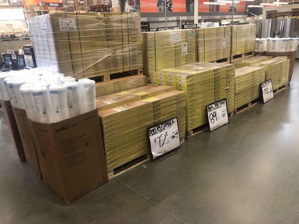 fcorchad's tweet photo. Great visit today at 976! Check out some great #powermerchandising from @c_oneill0940 and team Ewing! Nice job team!!!🤙🏽 https://t.co/pySag9Lk2z
