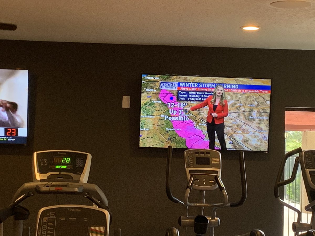 weatherbender_'s tweet image. .@CassieWilsonWX doing chief things! 

#WinterStormCoverage #WeatherAuthority